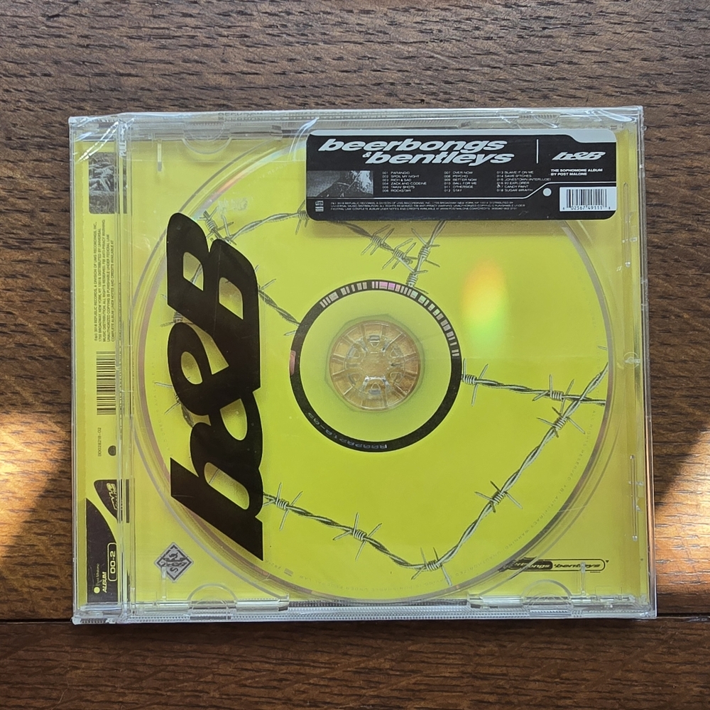 Post Malone CD "Beerbongs & Bentleys"